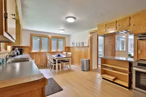 The Mendon Cottage - Charming Vermont Home Close to Pico, Ski Rental Deals! - Image 4