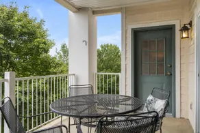 Branson Hills Getaway Sleeps 6 - Image 3