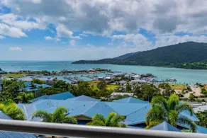 Club Airlie - Image 5