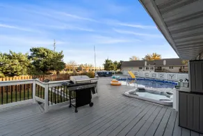 Huge Home, Gym, Game Room, Spa, BBQ, Near I-35 - Image 2