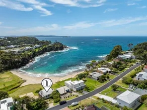 Strathnaver | Beachfront Bliss at Garden Bay - Image 3