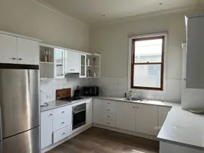 Saltwater Bungalow - WiFi - Image 3