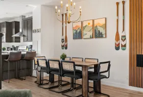 Executive 4BR Home | Near Airport | AC | Db Garage - Image 4