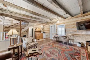 Rustic Augusta Wood Cabin - Image 3