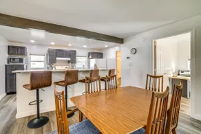 < 1 Mi to Dwtn: Valparaiso Family Home - Image 2