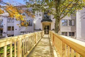 1 Mi to Wintergreen Resort: Mtn-view Condo! - Image 3