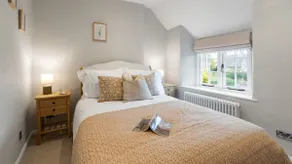 Laurel Cottage - Image 2