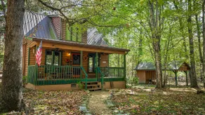Suite Retreat-fireplace, hot tub, & fire pit - Image 2