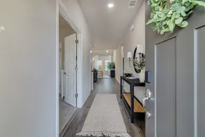 Modern 4-Bedroom Home Close to Downtown Crowley! - Image 2