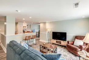 Small-town Charm & Local Dining: Home in Burgaw! - Image 2