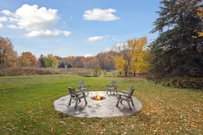 Wine Country Farmhouse | Golf + Wineries - Image 4