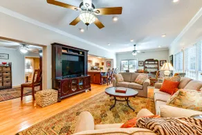 1 Mi to Dtwn: Home w/ Fire Pit & Deck in Hudson! - Image 3