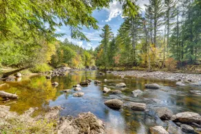 Riverfront Hideaway in Keene: Walk to Town! - Image 2