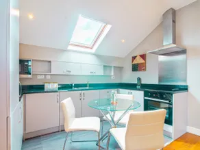 The Skylight Loft – 1 Bedroom in Kelham Island - Image 4