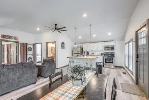 2 Mi to Warm Springs Pools: Home w/ Large Yard! - Image 3