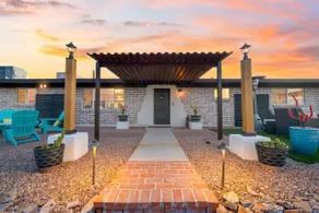 Panoramic Mountain Views Heated Pool 2 Kitchens Villa - Image 2