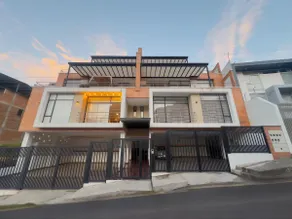 Spacious Family Apartment in a Safe Area - Image 2