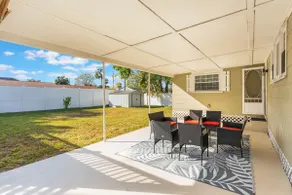 Sanford's Haven, 3 bedroom, Sleeps 7 - Image 5