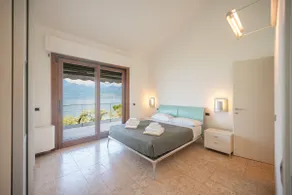 VillasGarda - Villa Lorena Carbona - Image 5
