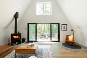 Ridgeview A-Frame: Stylish Kerhonkson Escape - Image 2