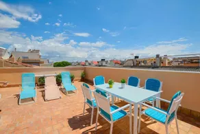Villa José, Family House - Image 2