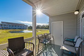 Colony Club M6 - Image 2