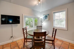 Seagull Suite | Inviting Studio, Steps From Duval - Image 3