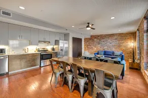 Whiskey Row Gem | For Groups | Prime Location! - Image 2