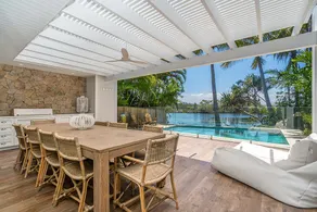 Fuller Holidays - Belongil Sunset - Giaour Street, Belongil Beach - Image 3