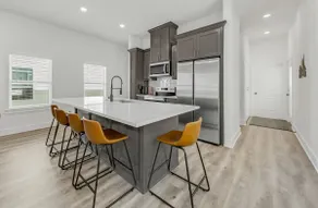 Midtown: New Home, 2 Miles to A&M/TV in Every Room - Image 5