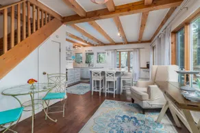 Maplewood 5-BR Lake House 10-min to Okemo - Image 2
