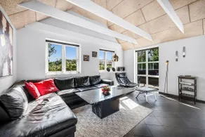 Beautiful holiday home with spa and sauna, close. - Image 4