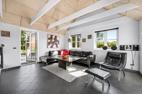 Beautiful holiday home with spa and sauna, close. - Image 3