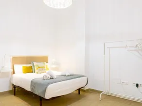 Cozy Loft Victoria - Image 3
