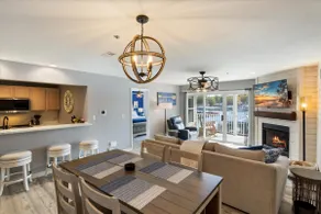 Newly Updated, Amazing Views, Boat Slip & Heated Pool - Image 3
