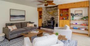 Finger Lakes: Sauna, HotTub, Firepit, Games - Image 5