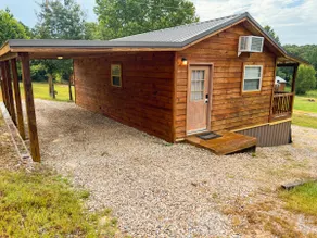 Daisy Creek Cabin 2 - Image 2