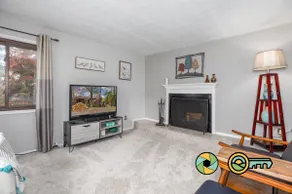 Hilltop Haven - classy comfy mountain condo! - Image 2
