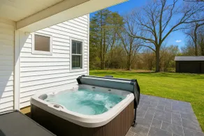 Sleeps 13| HotTub| Historic Renovation| Downtown - Image 3
