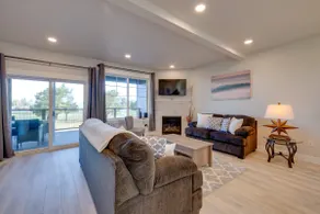 Balconies w/ Scenic River Views: Hammond Townhome! - Image 3