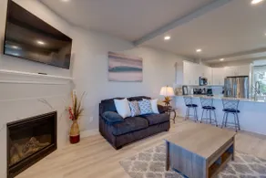 Balconies w/ Scenic River Views: Hammond Townhome! - Image 5