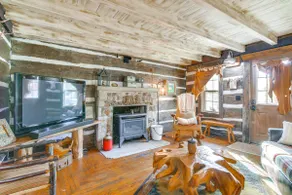 1/2-mi to Lake: Cabin on 43 Acres in Shell Knob! - Image 4