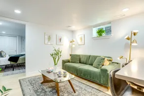 Steps from Wash Park: Modern Apt, Patio + Parking - Image 5