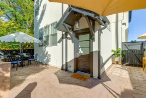 Steps from Wash Park: Modern Apt, Patio + Parking - Image 3