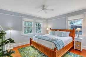 Charming 4-Bedroom Home, Walk to Downtown Beaufort - Image 4