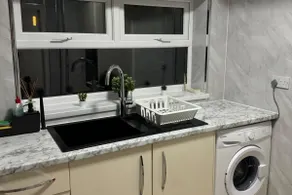 Manchester City Oasis - Spacious 5 Bedroom House - Image 3