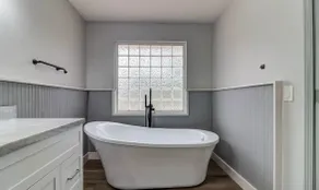 Pet Friendly Home · 1.5 Acres · 15 Min to Beach - Image 3
