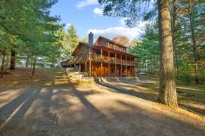 Castle Rock Lake-Games-Bar-Fireplaces & Fire Pits - Image 5