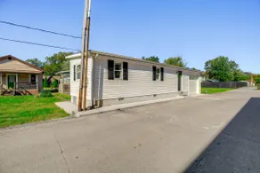 Near Scenic Parks: Convenient Home in Prestonsburg - Image 3