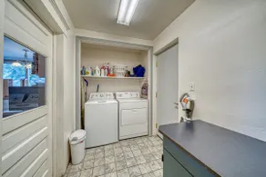 Dog Friendly • Fenced in Yard • Mountain Views! - Image 4